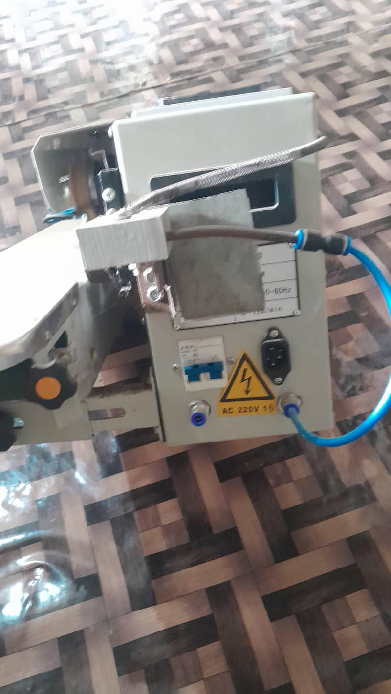 sachet packing machine 3