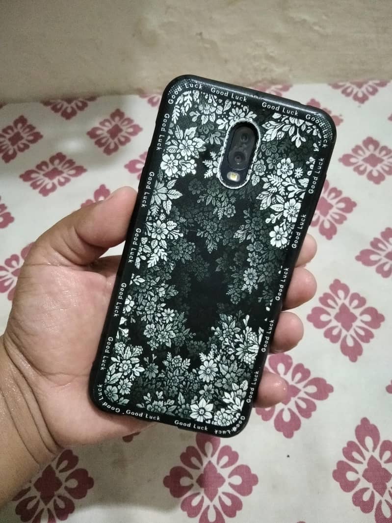 Samsung Mobile C8 2