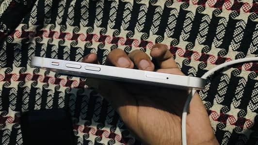 Apple iPhone 12 mini