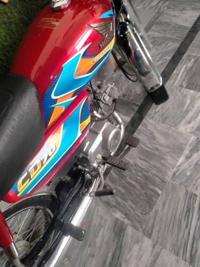 Honda CD70 25/26