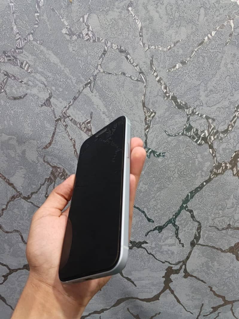 Apple iPhone 15 plus 1