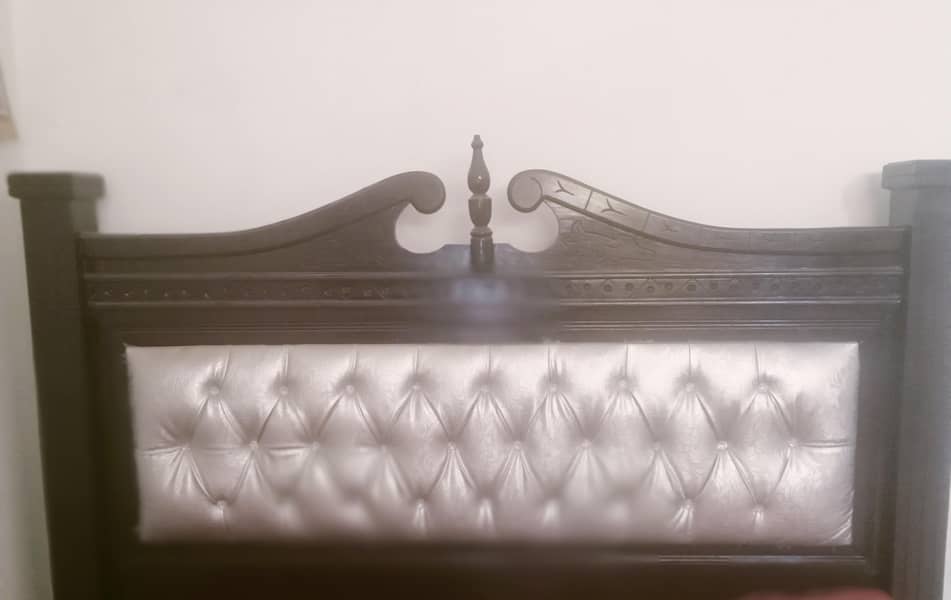 king size bed 1