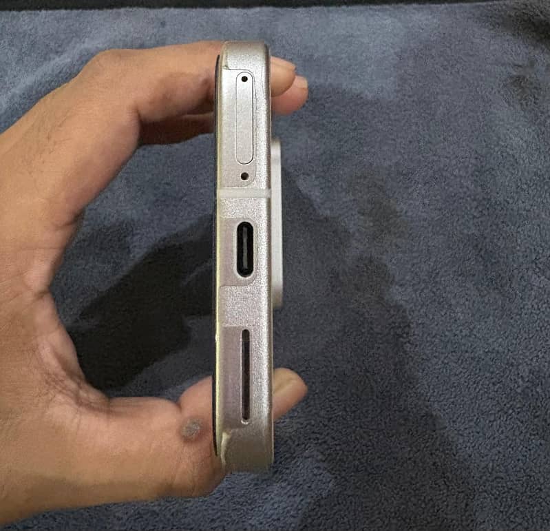 Google Pixel 9 2
