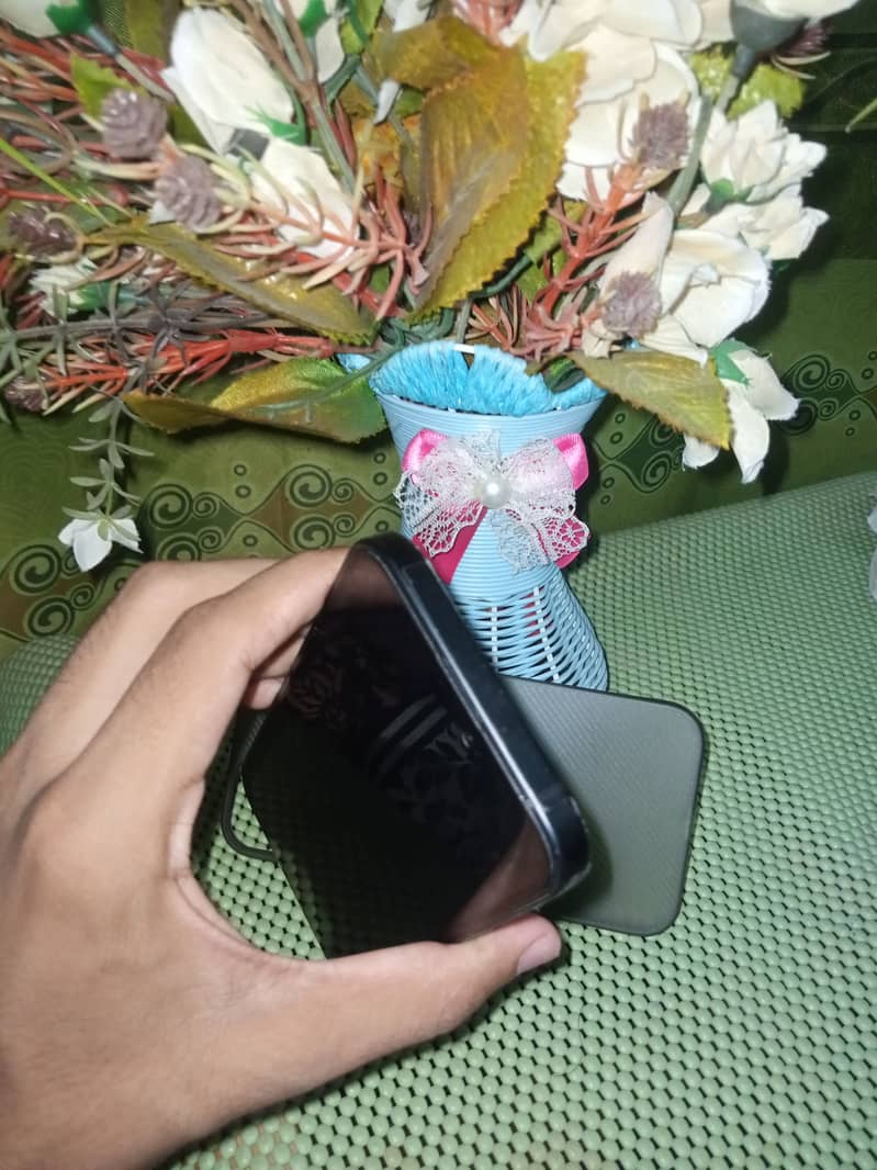 Apple iPhone 15 plus 2