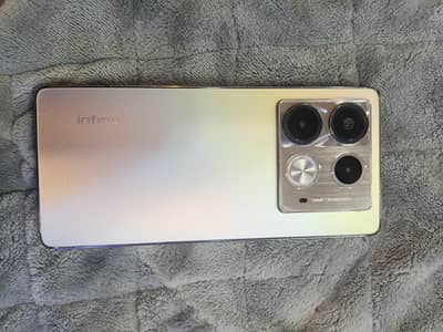 Infinix Note 40