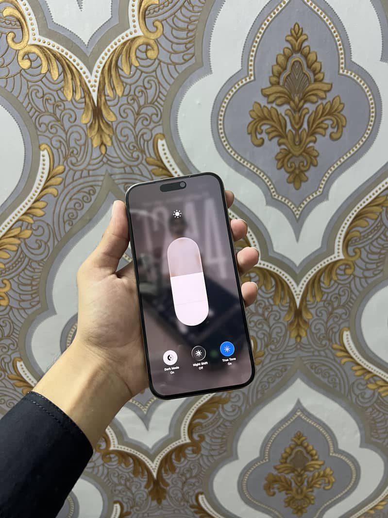 IPhone 16 Pro Max 7