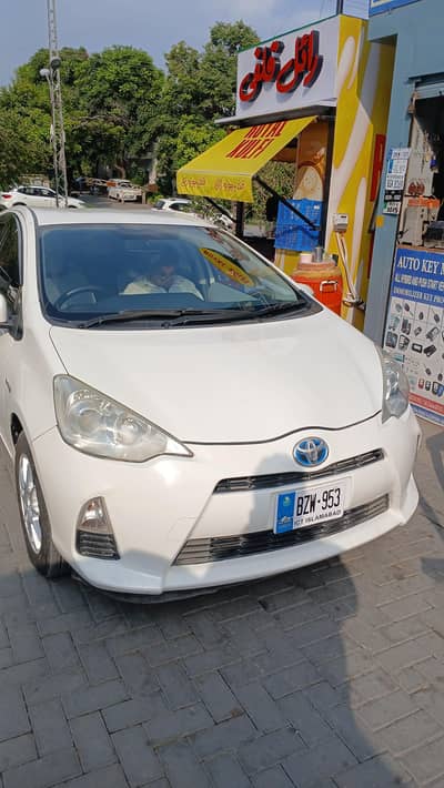 Toyota Aqua 2014