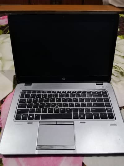 HP EliteBook 745 AMD A8 - 8GB RAM, 300GB HDD
