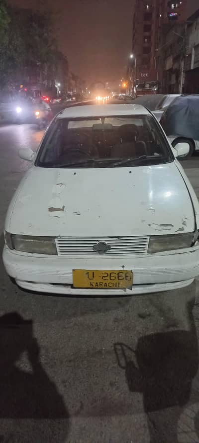 Nissan Sunny 1991-1992 registered
