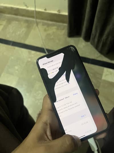 Apple iPhone XS Max