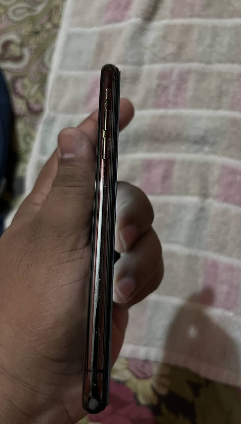 Apple iPhone X 2