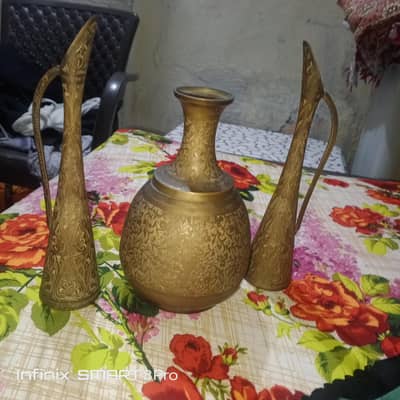 Antiques set