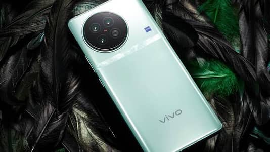 Vivo X90s