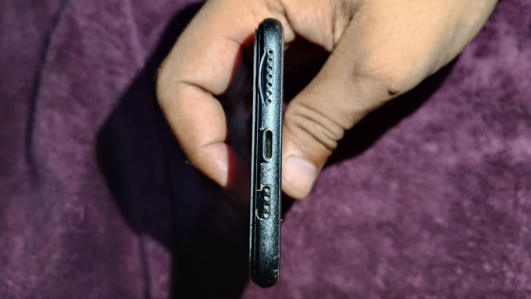 Apple iPhone XS Max 5