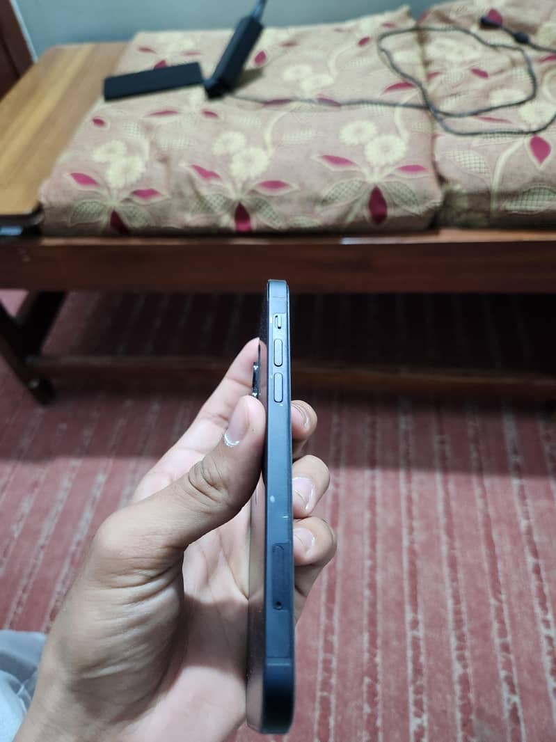 iphone 12 5