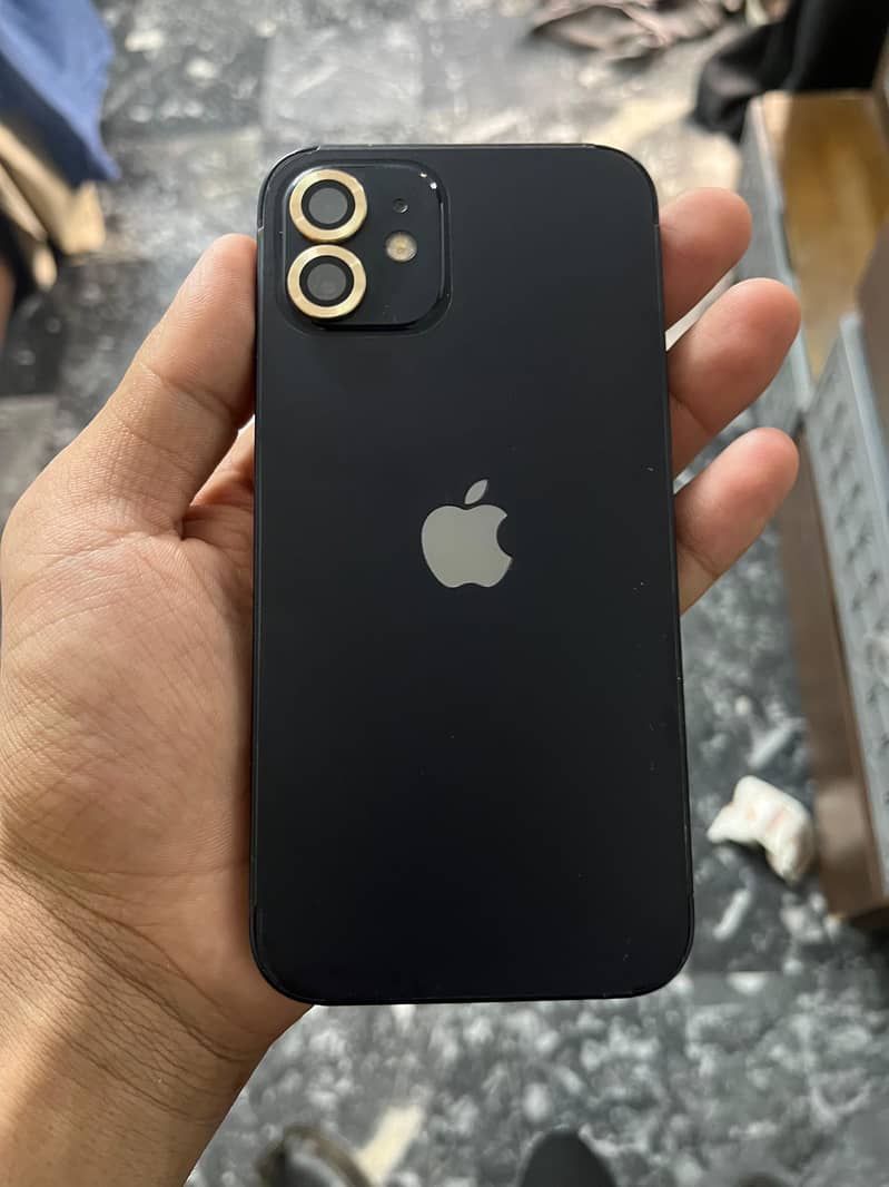 Apple iPhone 12 0