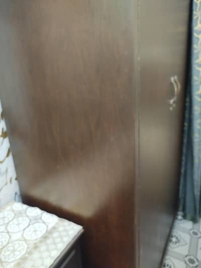 dressing and almari