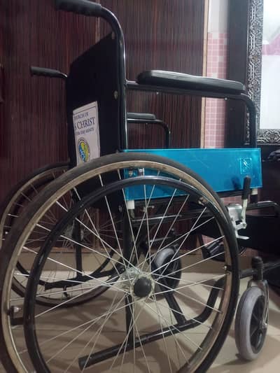 MANUAL WHEEL CHAIR 