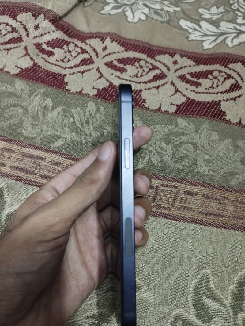 Apple iPhone 12 2