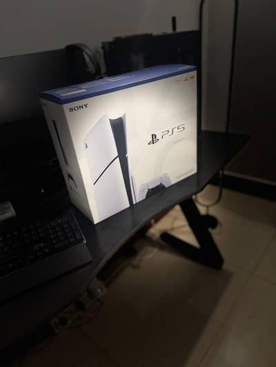 Brand New sealed* PS5 slim Disc Edition  1 TB