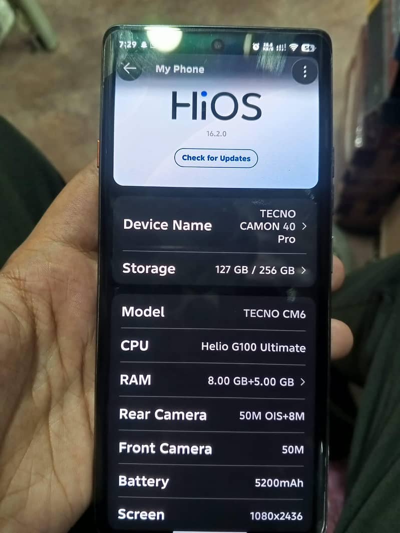 Tecno CAMON 40 Pro 1