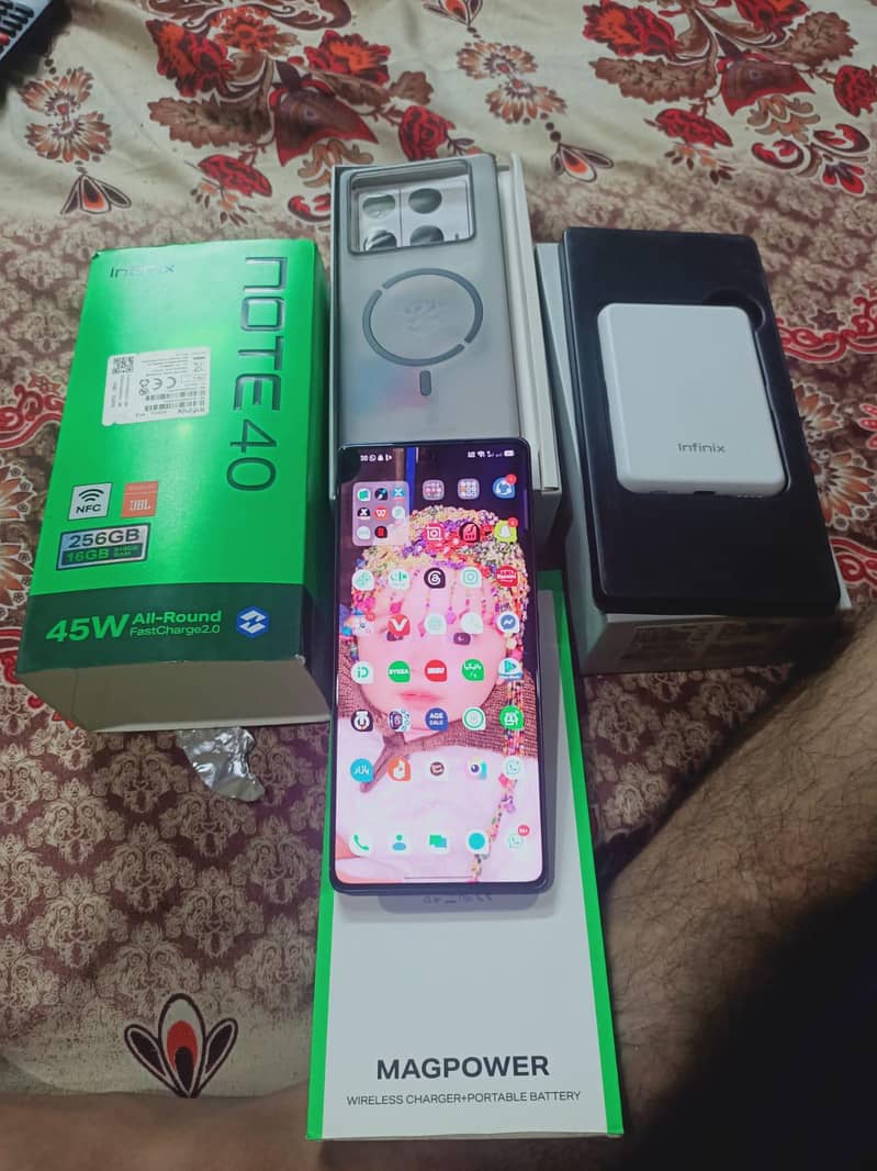 Infinix Note 40 4