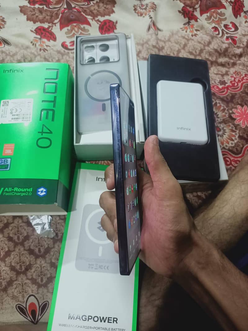 Infinix Note 40 5