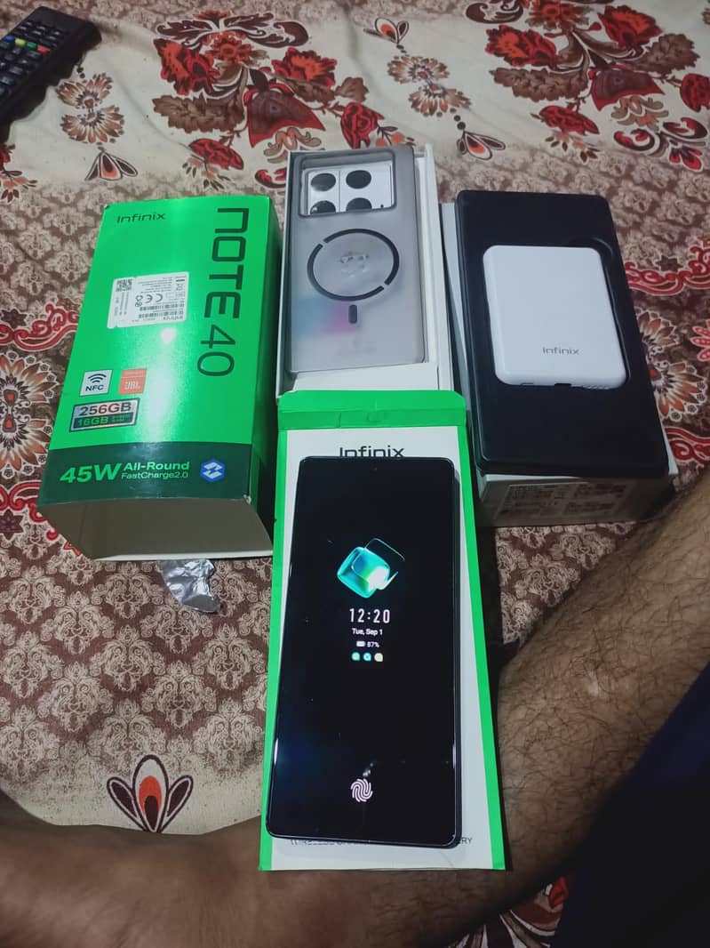 Infinix Note 40 7