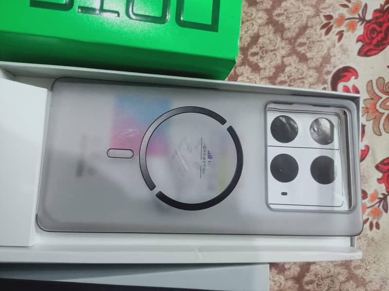 Infinix Note 40 10