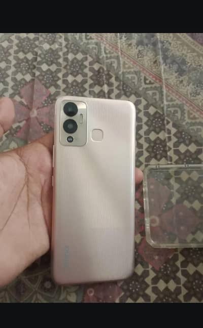 Infinix Hot 12 Play