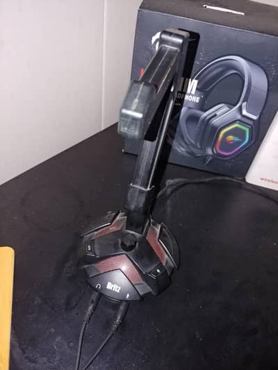 Headphone stand for Sale Long Usb Cable RGb