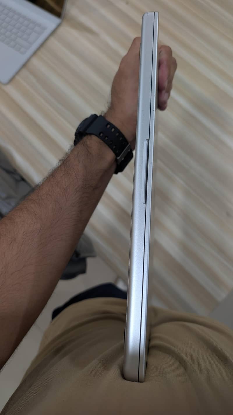 MacBook M2 Pro Chip 6