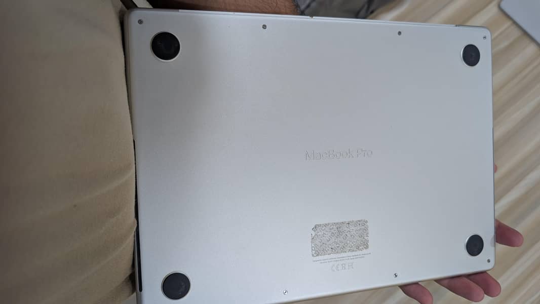 MacBook M2 Pro Chip 7