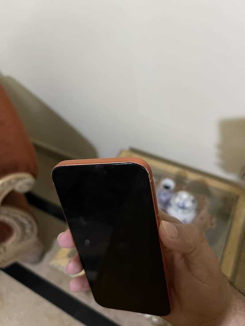Apple iPhone 17 Pro Max 3