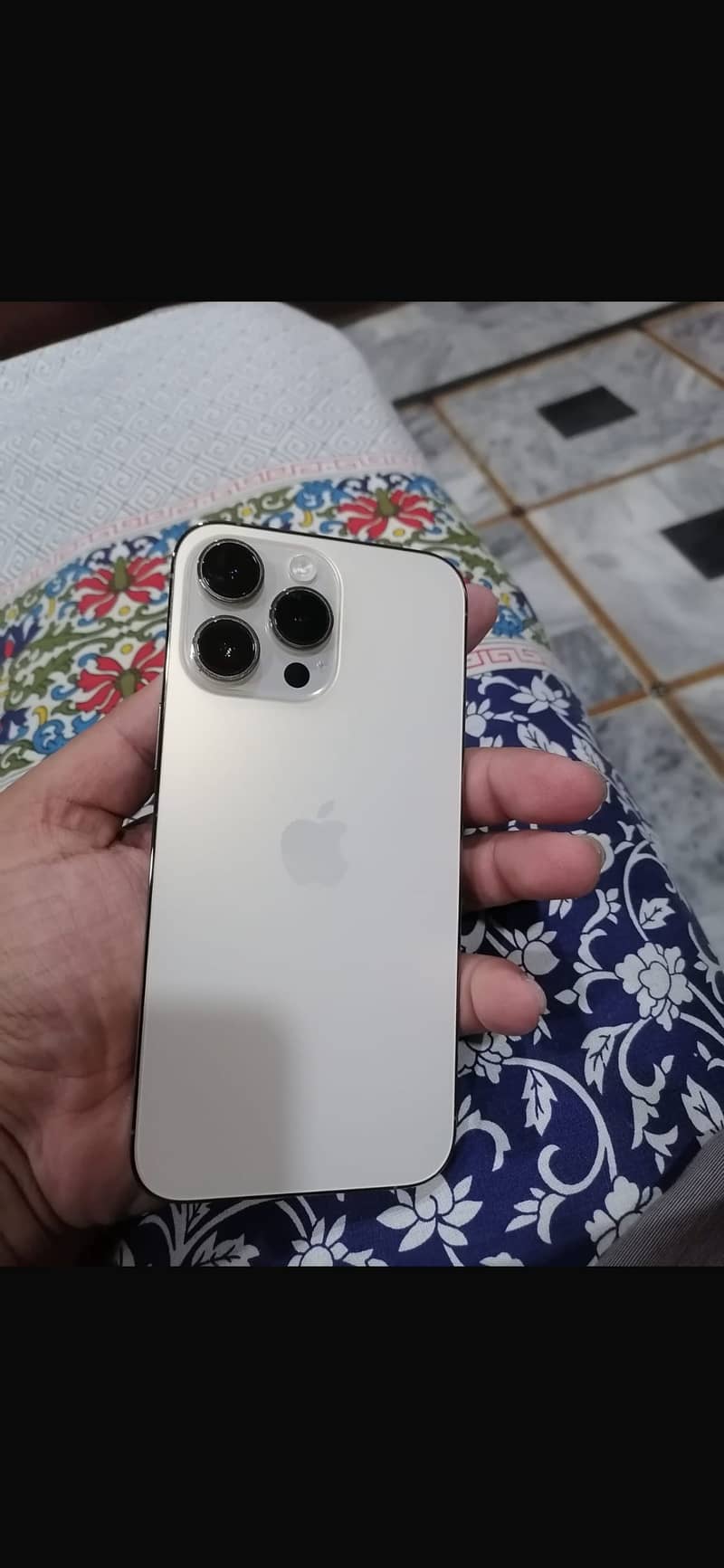 Apple iPhone 14 Pro Max 0