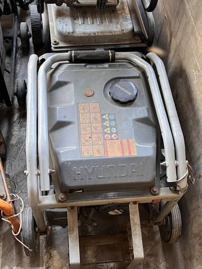 Hyundai Generator