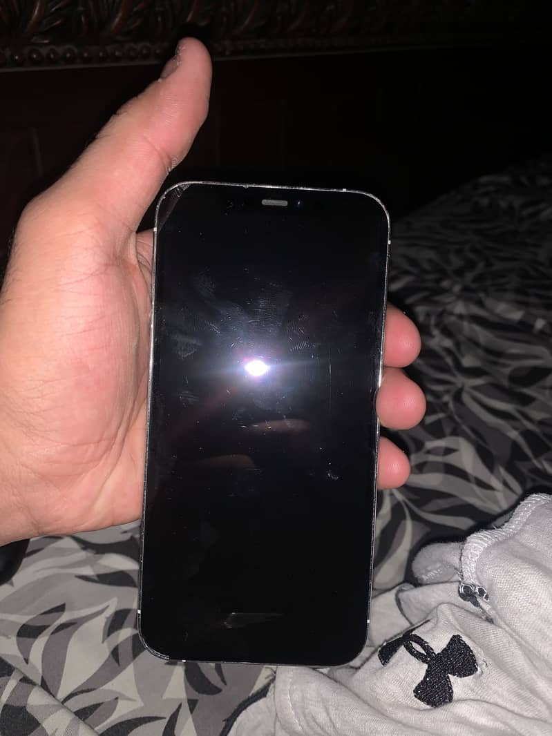 Apple iPhone 12 Pro 6