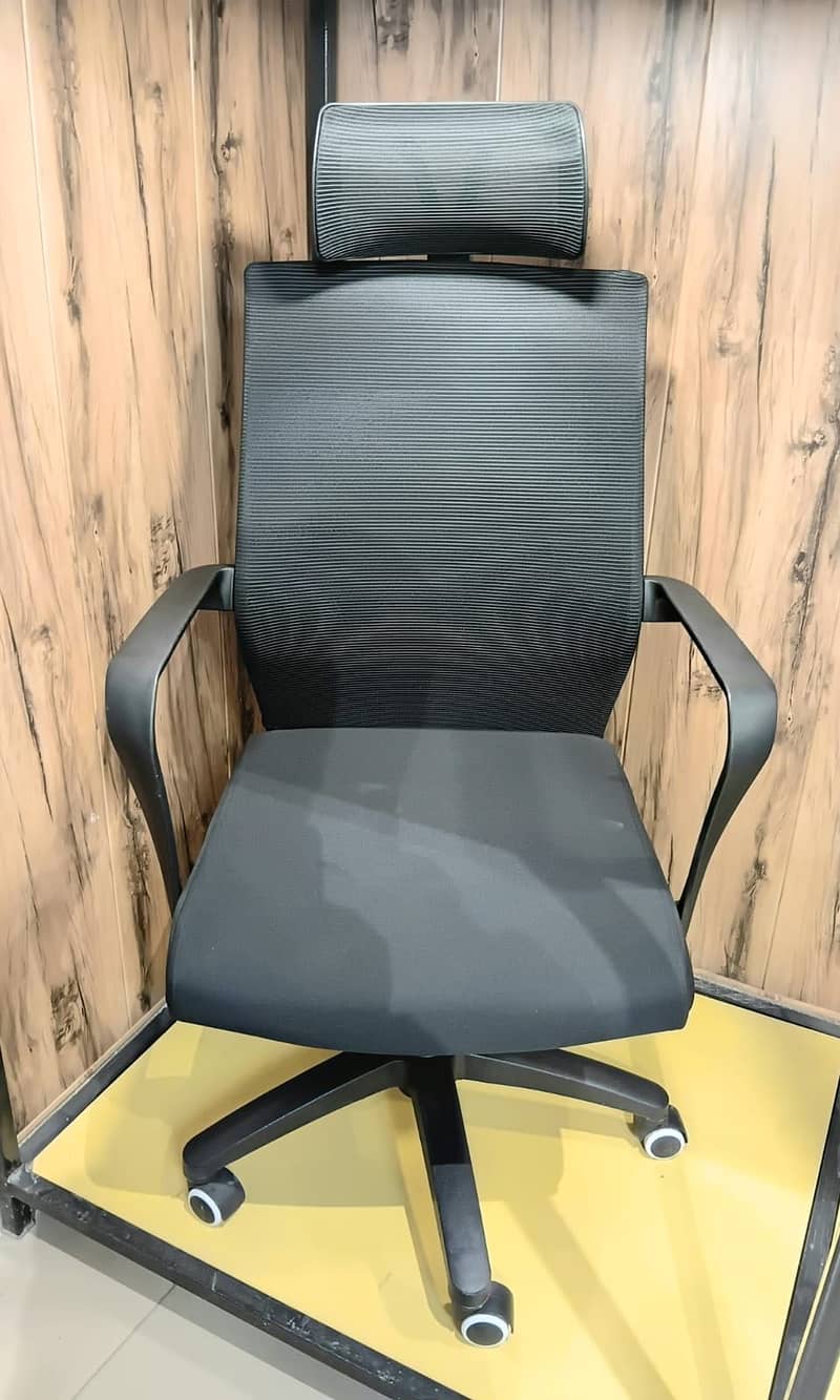 Executive Office Chairs 10