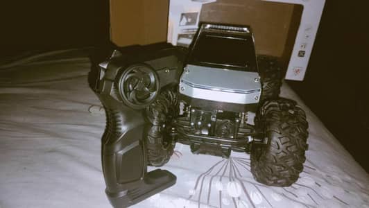CYBer TRUCK (RC)