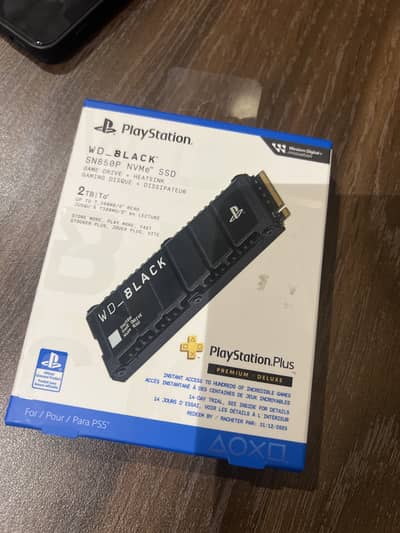 WD Black 2TB Sealed Internal SSD with built in Heatsink