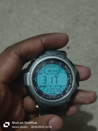 casio Pathfinder protrek vintage solar tough triple sensor compas wtch