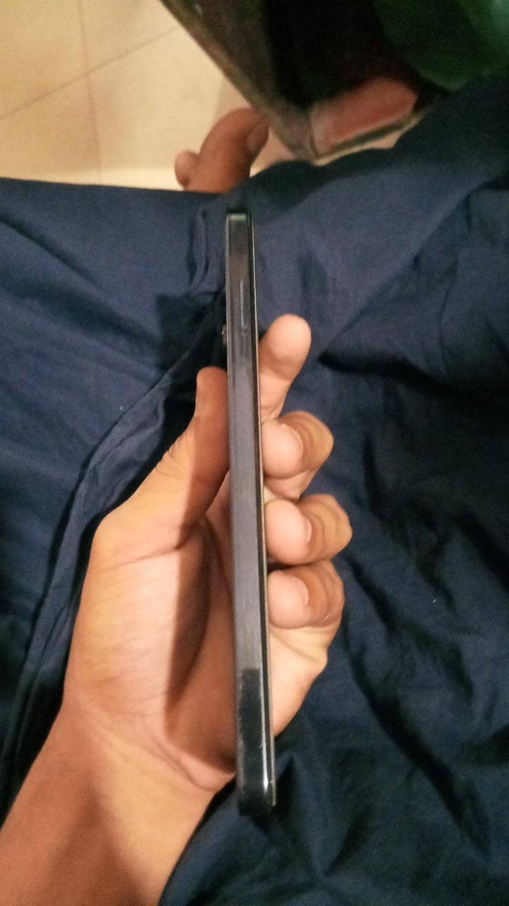 Tecno CAMON 20 4