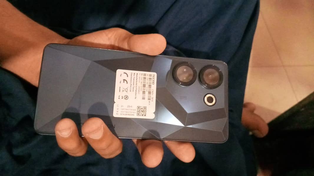 Tecno CAMON 20 7