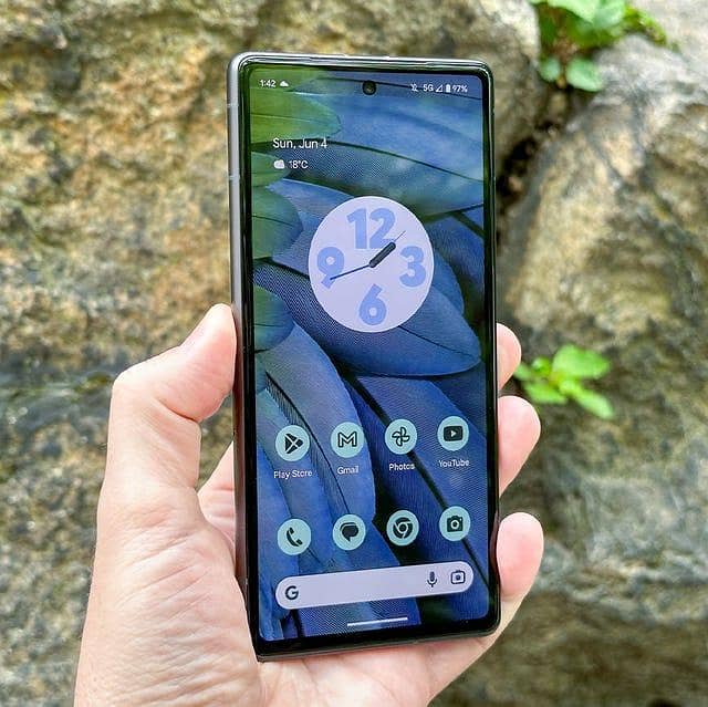 Google Pixel 7a 1