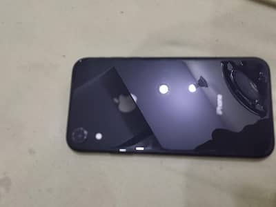 Apple iPhone XR