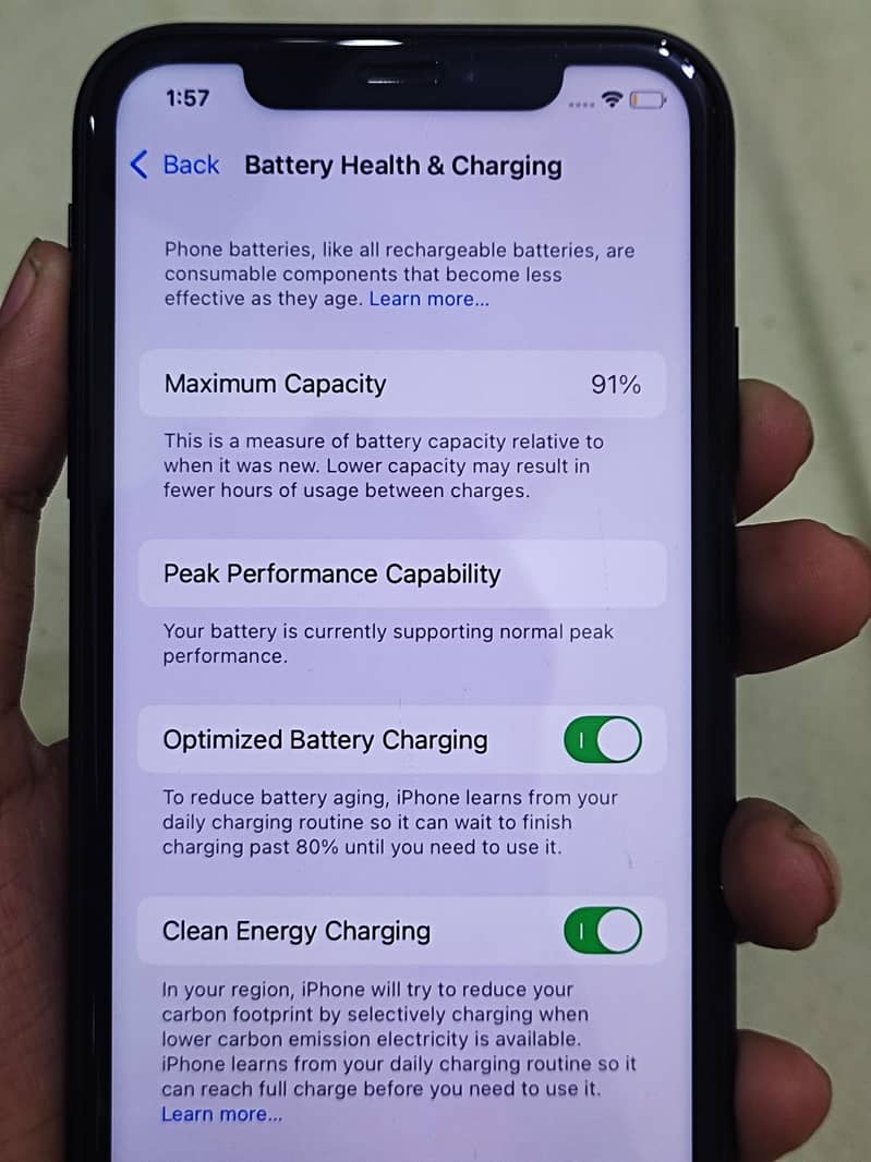Apple iPhone XR 4