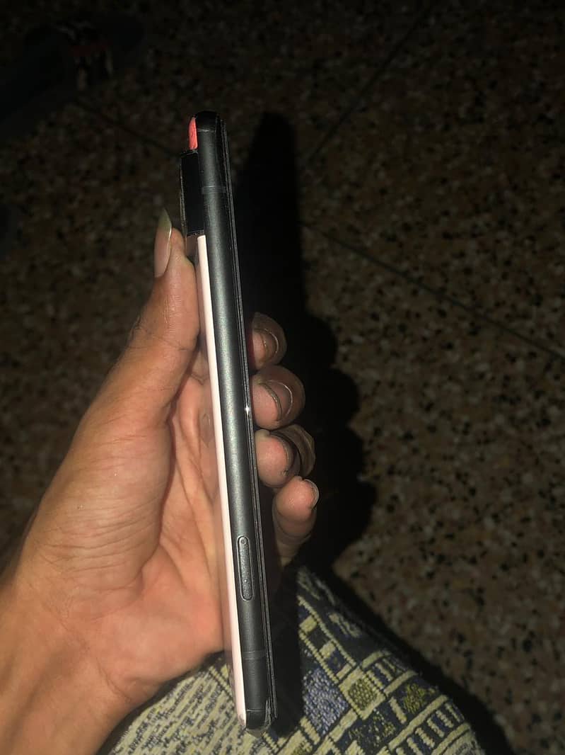 Google Pixel 6 5