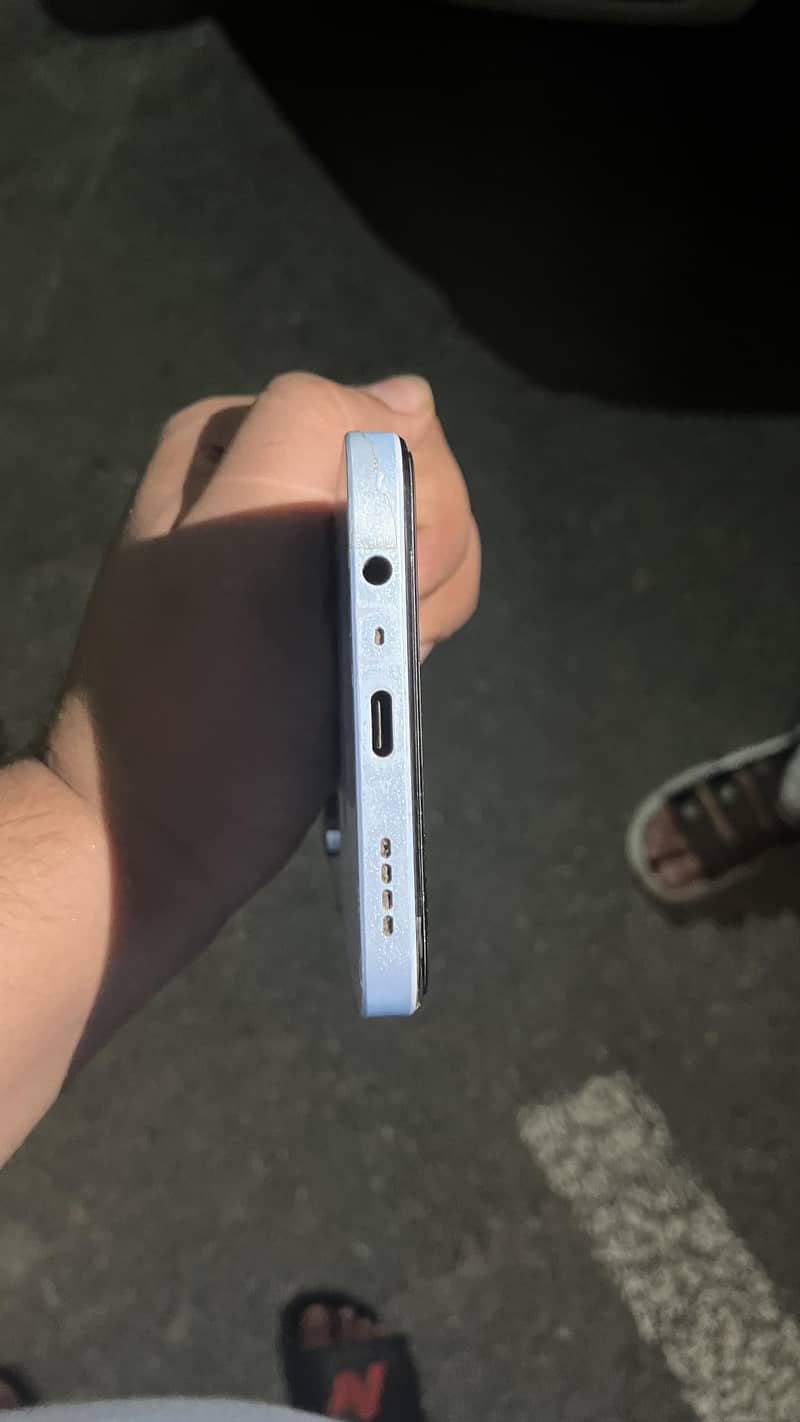 Realme Note 50 4
