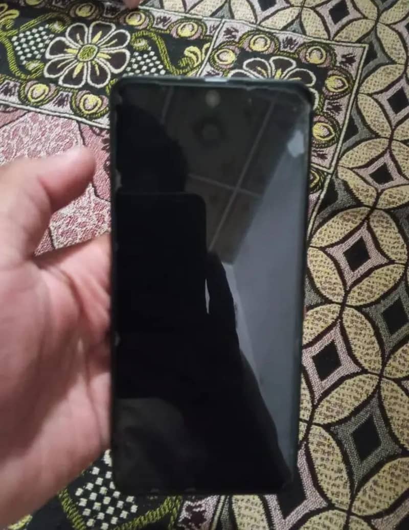 Realme C75 4