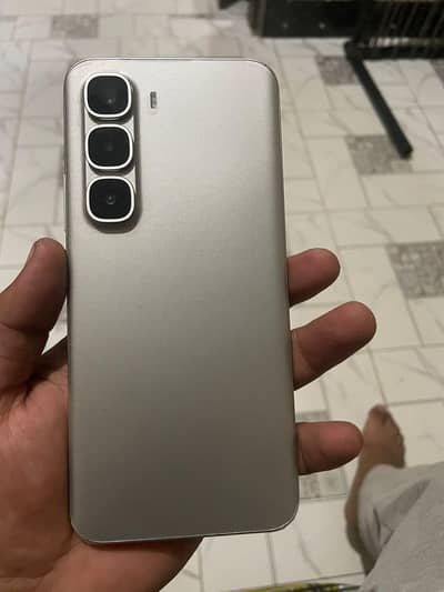 Infinix hot 60 pro plus
